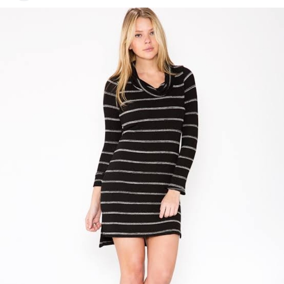 Dresses & Skirts - Stylish dress